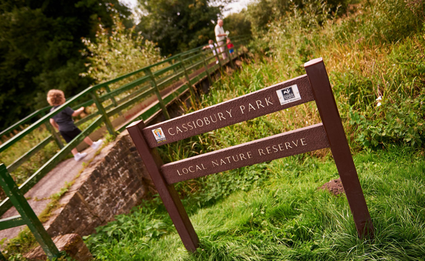 Cassiobury park signage