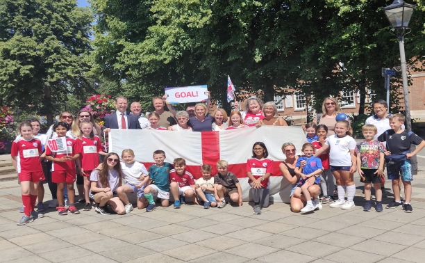 Watford comes together to support England’s Lionesses ahead of Sunday’s Final