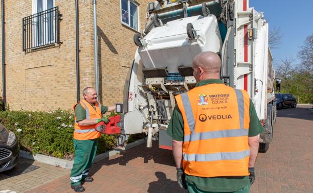 High-Viz Heroes Day arrives as Veolia & Watford Council take a stand against frontline worker abuse