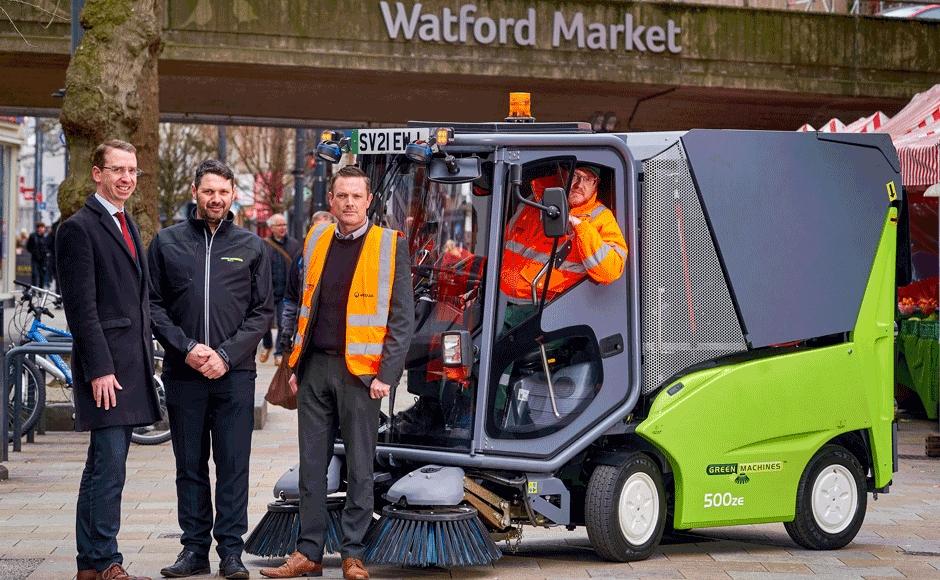 Photo – Green Sweeper (1) – L-R: Elected Mayor of Watford Peter Taylor, Neil Britton from Green Machine Sweepers, Darren Harding (Senior Contract Manager, Veolia) and Barry Cox from Veolia.